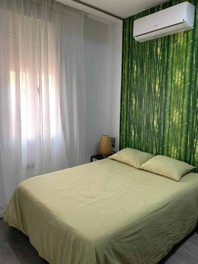 El Piso De Ao Apartment Malaga Exterior photo